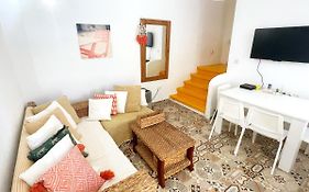 Moco, Modern Comfort In Historic City Of Senglea