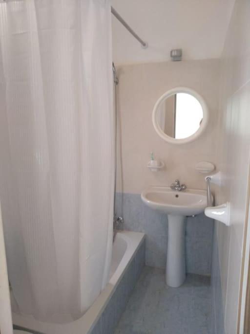 Villa Moco, Modern Comfort In Historic City Of Isla Extérieur photo